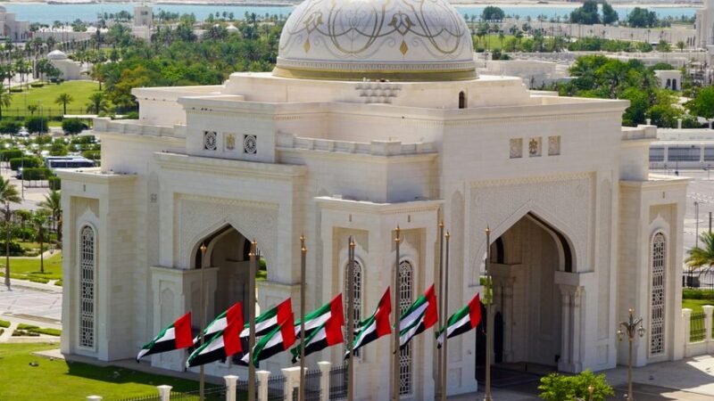 Sheikh Hamad, Architect of Modern Qatar’s Global Power, Dies at 74
