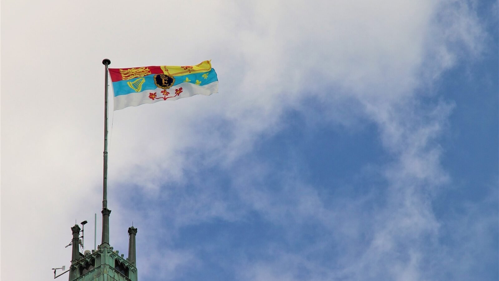 Thematic lead image: Parliament Hill, Canadian flag — Tariff Pause: A New Tactic in Trade Negotiation or Genuine Breakthrough? | National Times