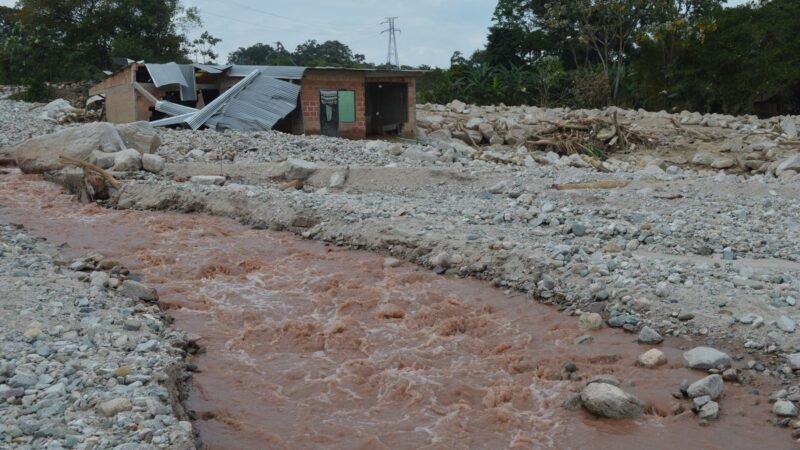 Thematic lead image: hurricane aftermath, flash flood — Hawaii's rebuilding test: Climate resilience and disaster finance | National Times