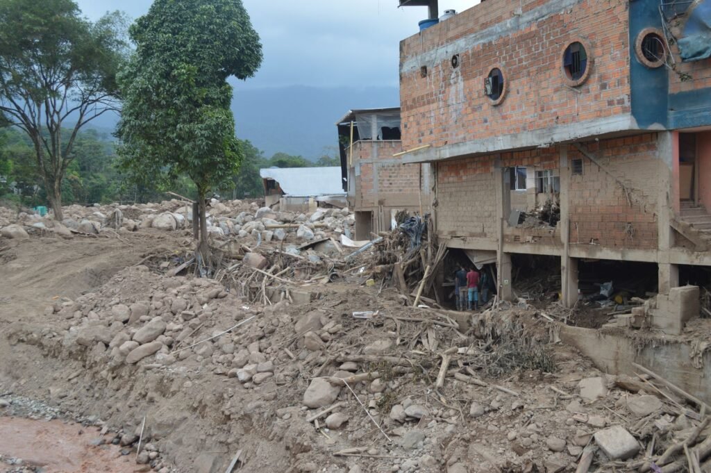 Thematic lead image: collapsed building earthquake — Colombia's Earthquake: A Test Case for Infrastructure Resilience | National Times