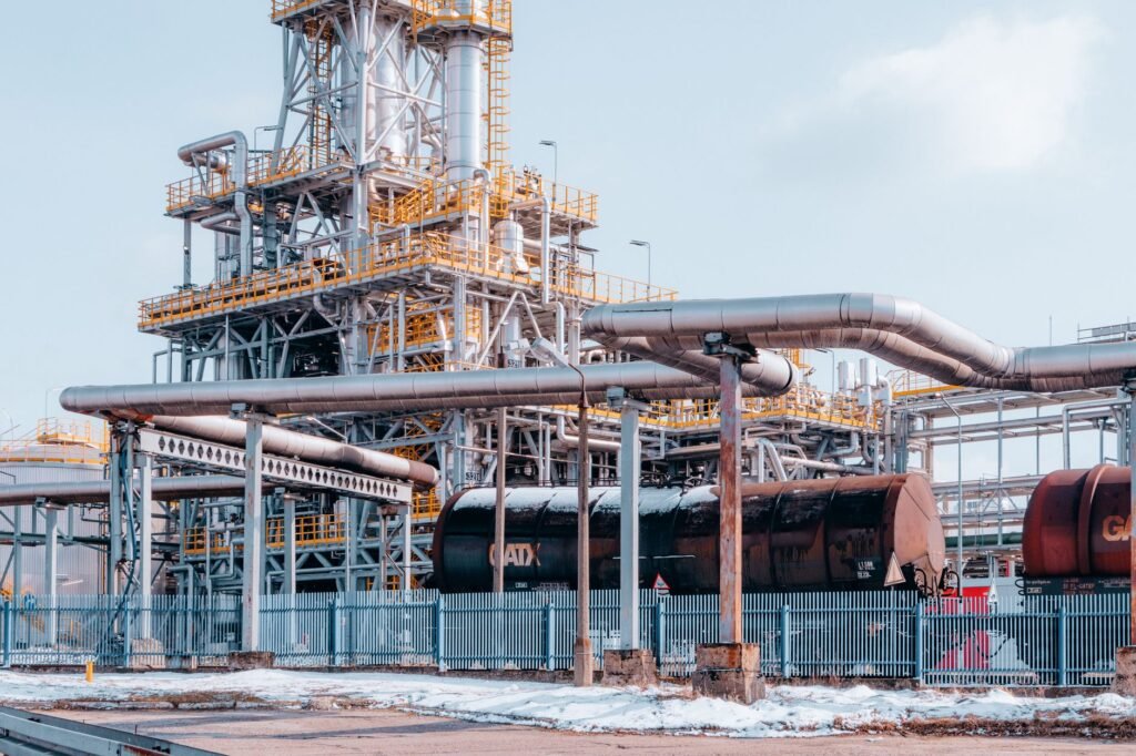 Thematic lead image: oil and gas infrastructure — US Sanctions Against Russia: Beyond Immediate Retaliation | National Times