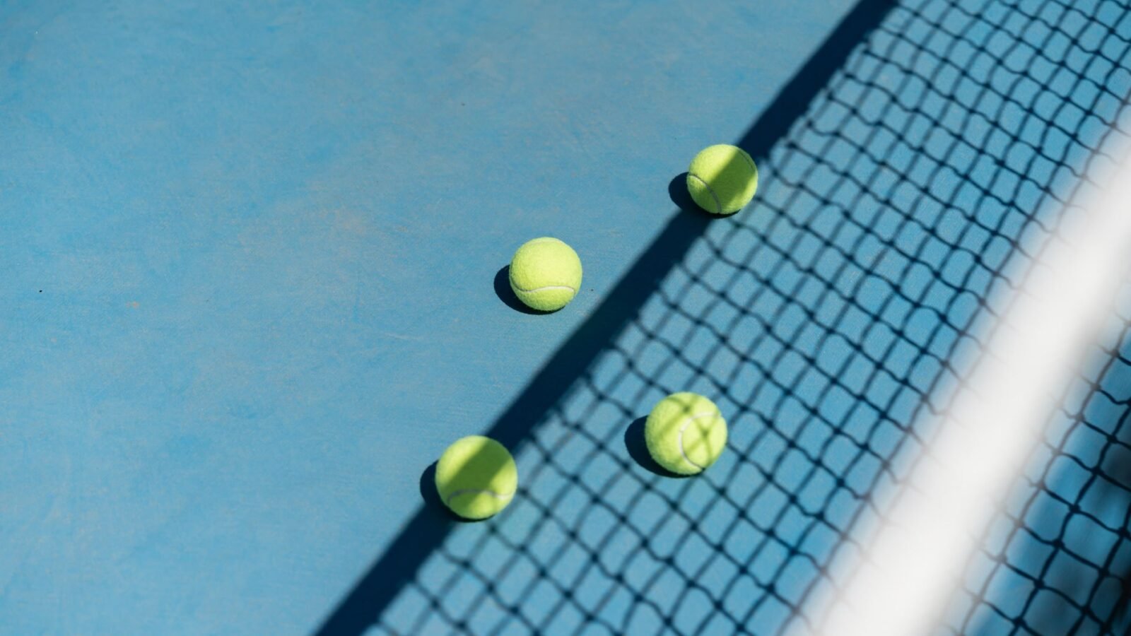 Thematic lead image: tennis match, athlete struggle — Djokovic's Cincinnati Exit: An Isolated Blip or Emerging Pattern? | National Times