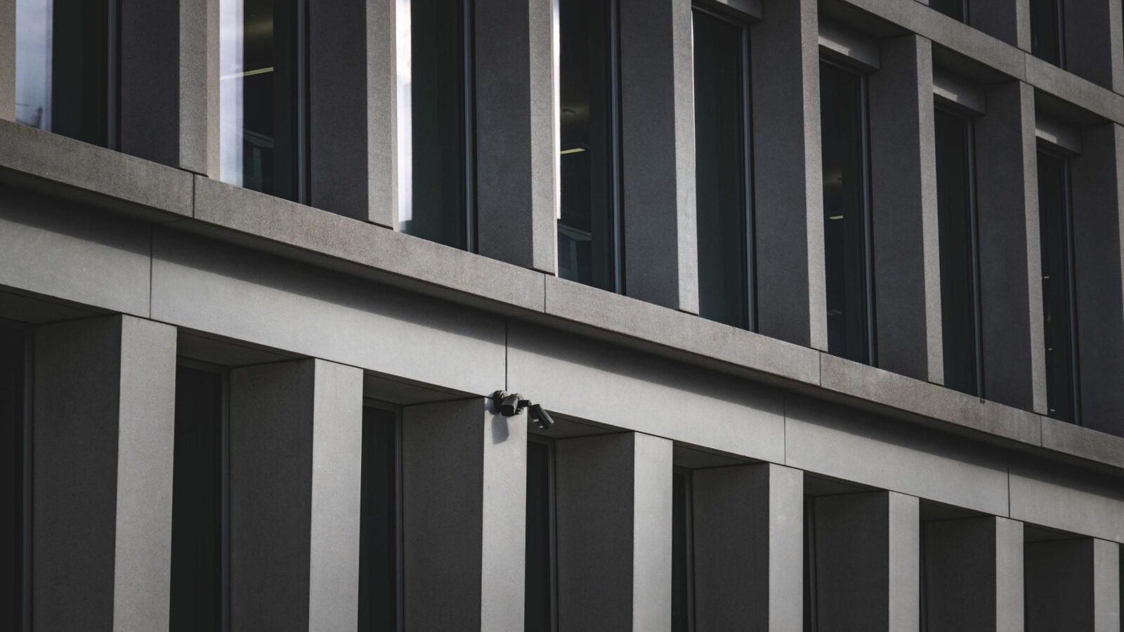 Thematic lead image: corporate security, executive protection — CEO Assassination Aftermath: Corporate Security and Public Trust to 2030 | National Times