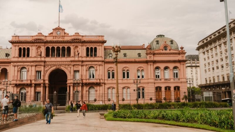Thematic lead image: economic policy, political uncertainty — Argentina's Economic Stagnation Threatens Milei's Political Horizon | National Times