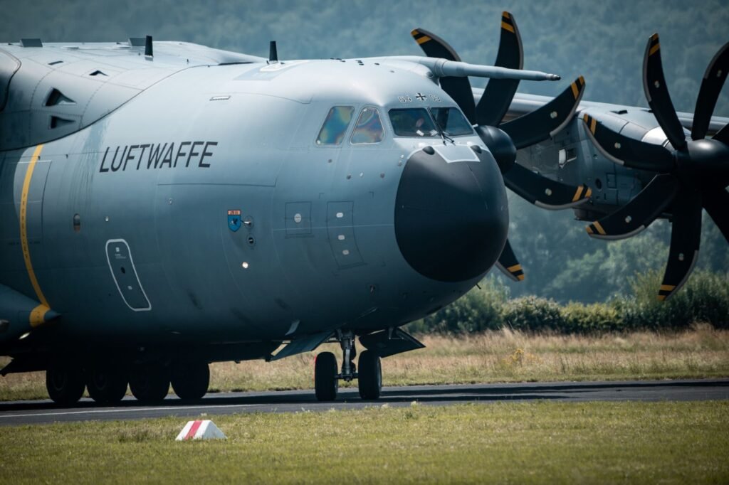 Thematic lead image: presidential security, aircraft — Trump's NATO flight diversion: assessing the threat implications | National Times