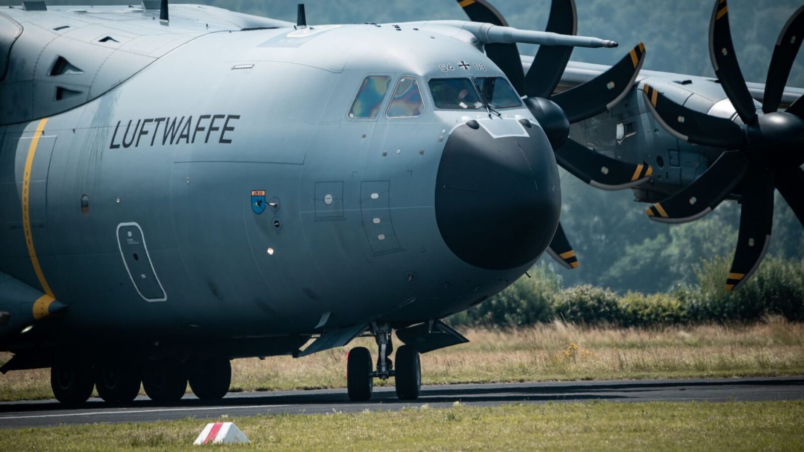Thematic lead image: presidential security, aircraft — Trump's NATO flight diversion: assessing the threat implications | National Times