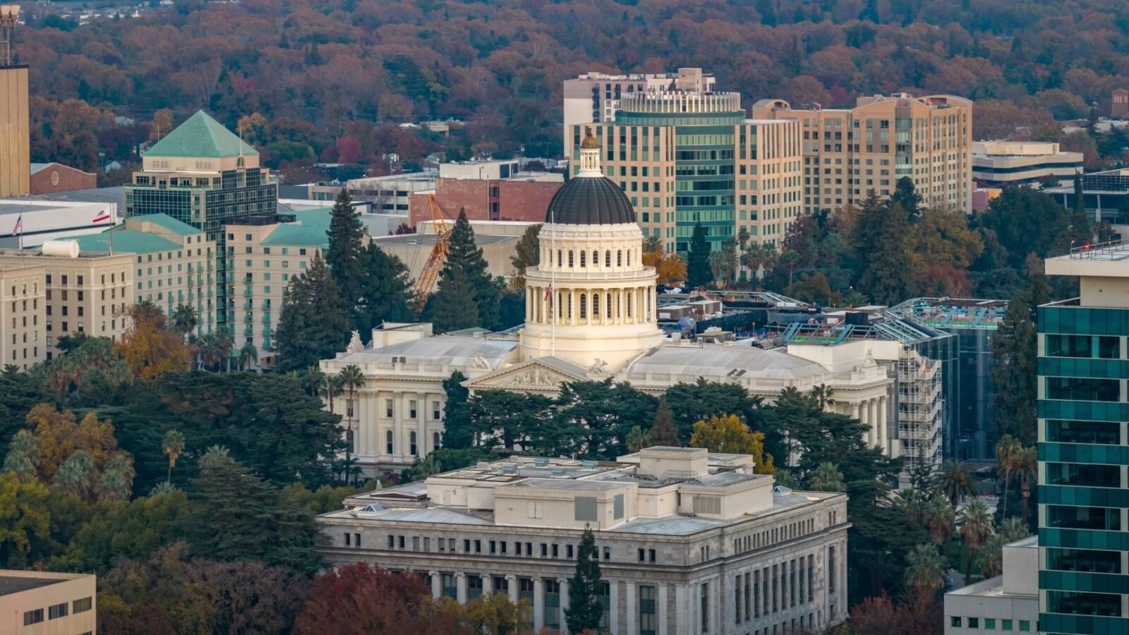 Thematic lead image: wildfire legislation, utility stocks — California Wildfire Bill Roils Utility Shares, Poses Investor Quandary | National Times