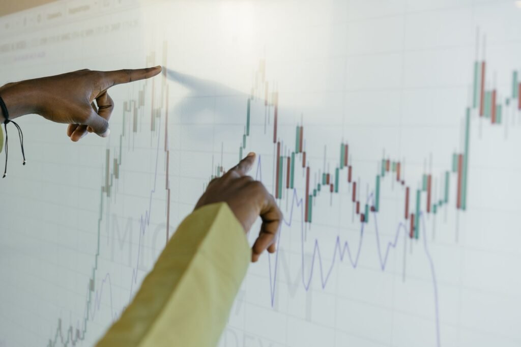 Thematic lead image: US Capitol, economic data — US Debt Surge Challenges Seasonal Norms, Signalling Deeper Fiscal Shifts | National Times