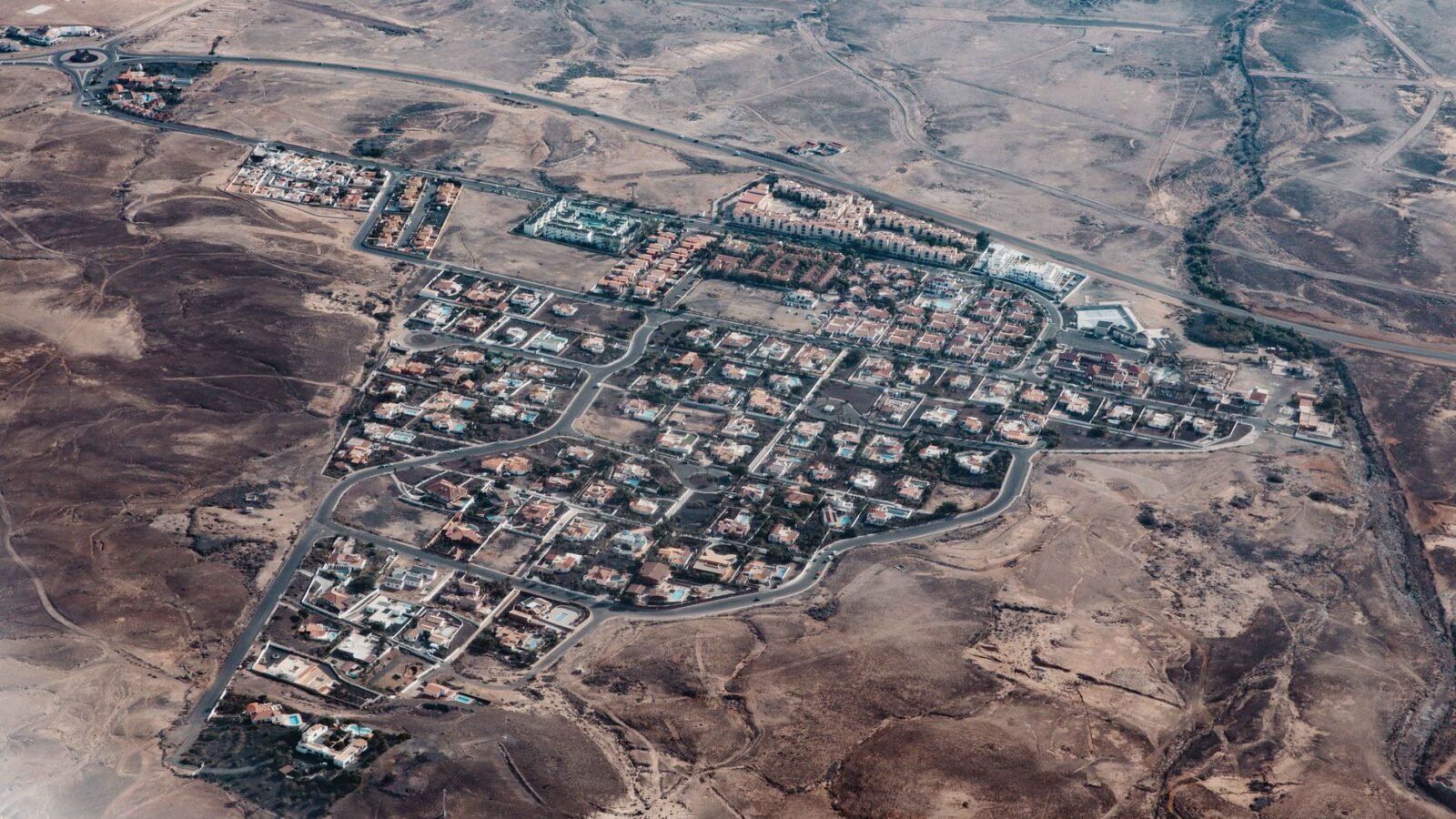 Thematic lead image: settlements, West Bank, diplomacy — Sanctions on Israeli Settlers: A Test of Deterrence or Escalation? | National Times