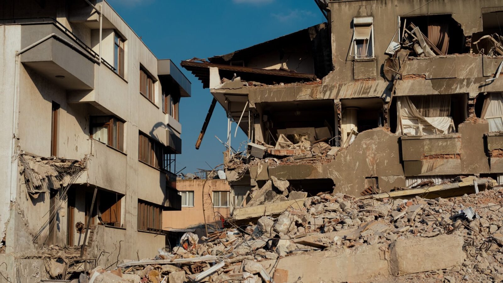 Thematic lead image: collapsed building rubble — Gaza Building Collapse: Contesting the Narrative of Decay and Conflict | National Times