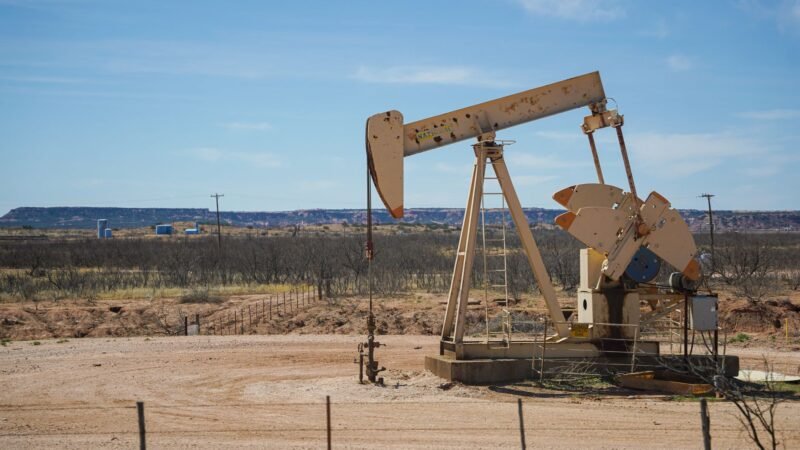 Thematic lead image: Yemen conflict, oil infrastructure — Marib and Taiz: The Houthi Offensive's Strategic Economic Calculus | National Times