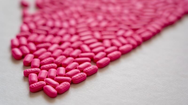 Thematic lead image: drug policy debate — Overdose Death Prompts Scrutiny of Pharmaceutical Regulation and Illicit Supply | National Times