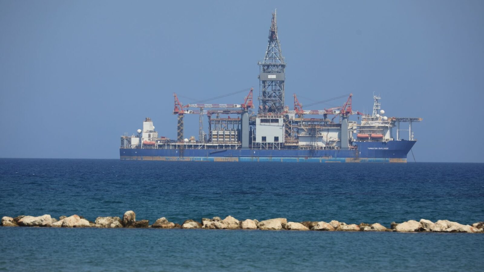 Thematic lead image: Falkland Islands dispute, oil — Argentina's Falklands Sanctions: A Test of Sovereignty or Domestic Politics? | National Times