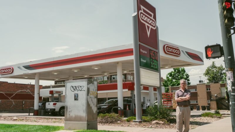 Thematic lead image: fuel prices, gas station — Trump's Fuel Price Calculus: Blaming Domestic Policy and Ukraine | National Times