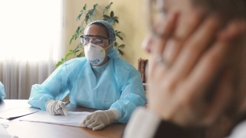 Thematic lead image: healthcare workers, epidemic response — Kenya's Ebola import: A test of regional health infrastructure | National Times