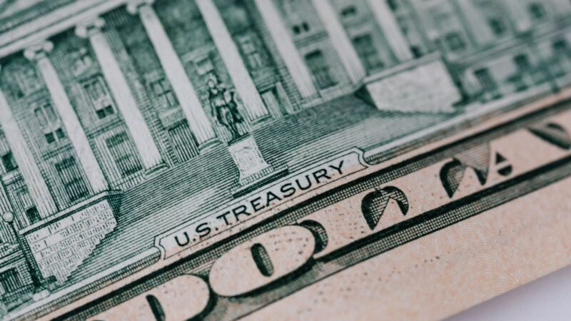 Thematic lead image: US Treasury bonds, finance — Thirty-Year Treasury Auction Tests Yield Curve Re-Steepening | National Times